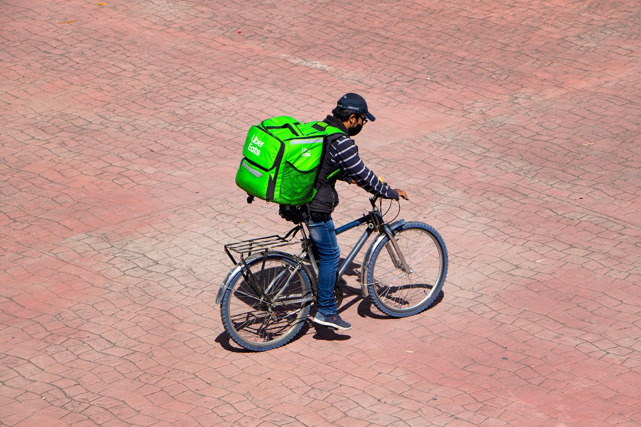 Najczęstsze pytania nowych kierowców Ubera – porady i wskazówki